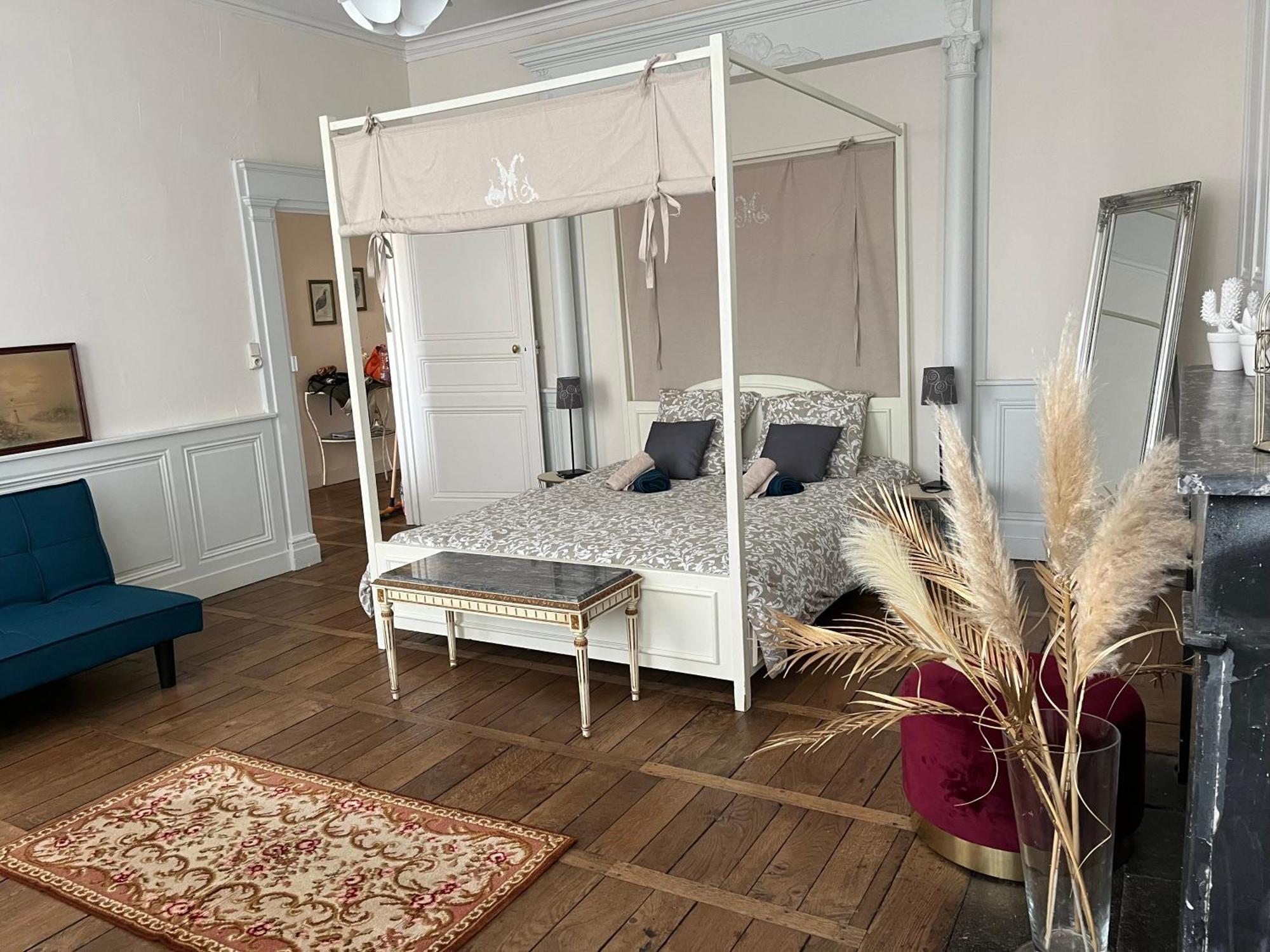 La Villa Louana 1 Appartement 160M2 Sobriete,Elegance En Coeur De Ville اوبيسون المظهر الخارجي الصورة